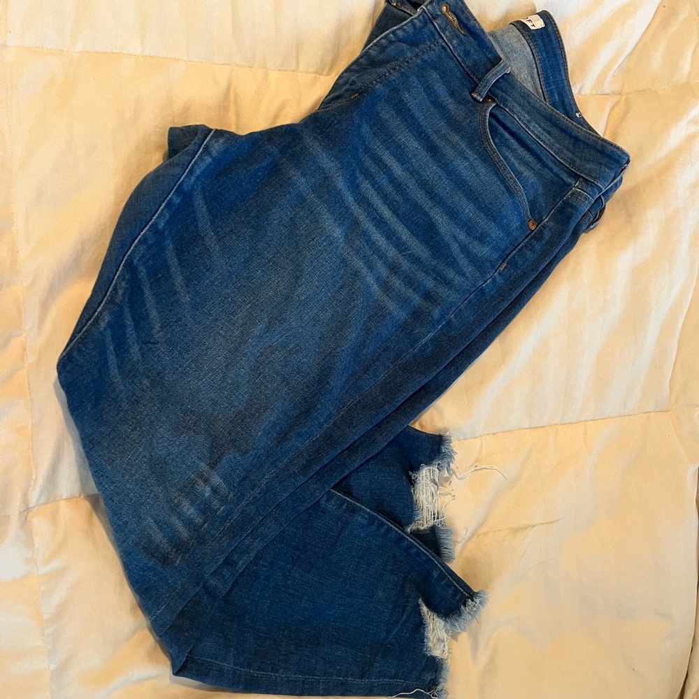 Loft Curvy Skinny Jeans with chewed hem